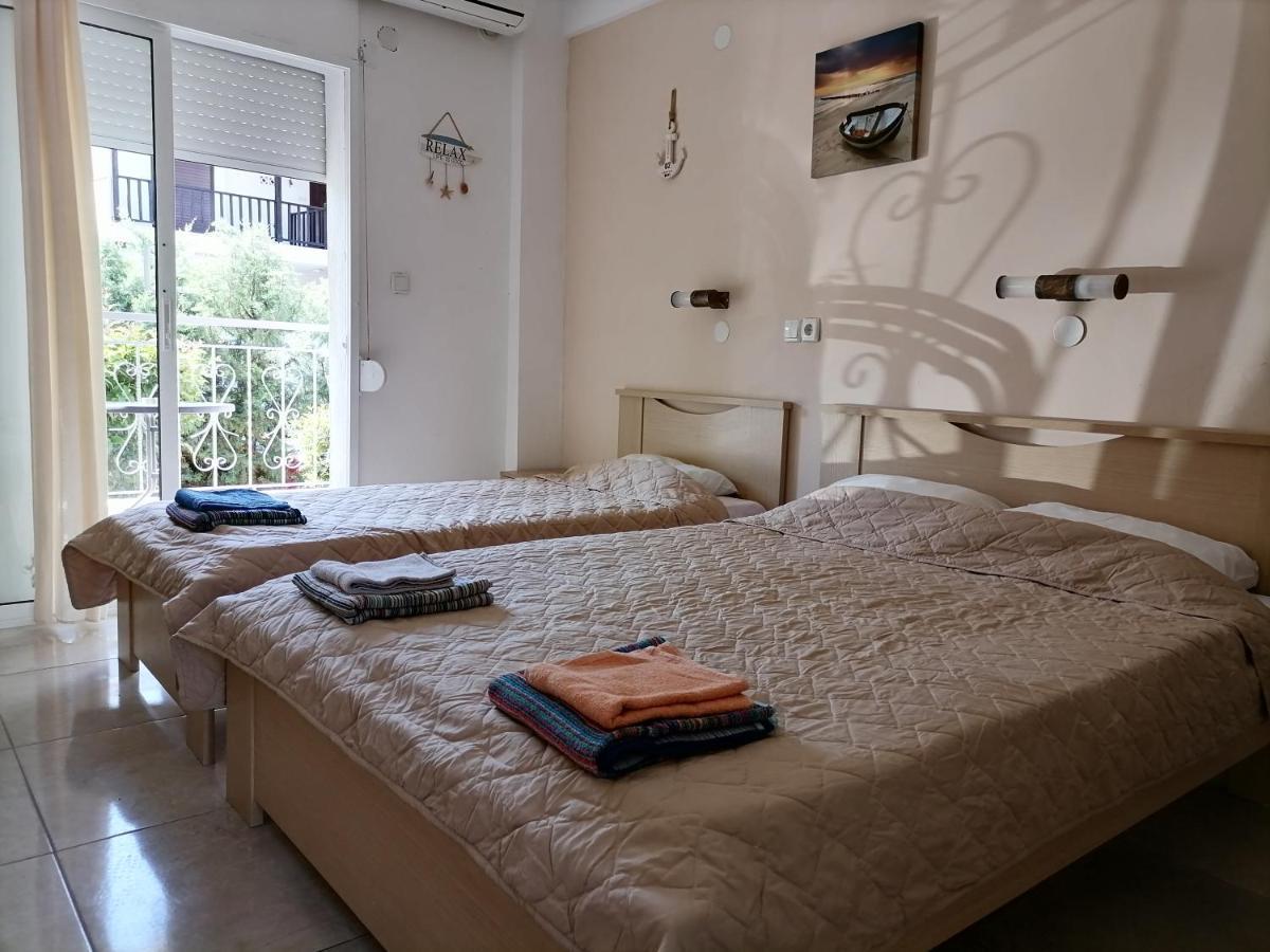 Porto Sun Apartment Pefkochori Exterior photo